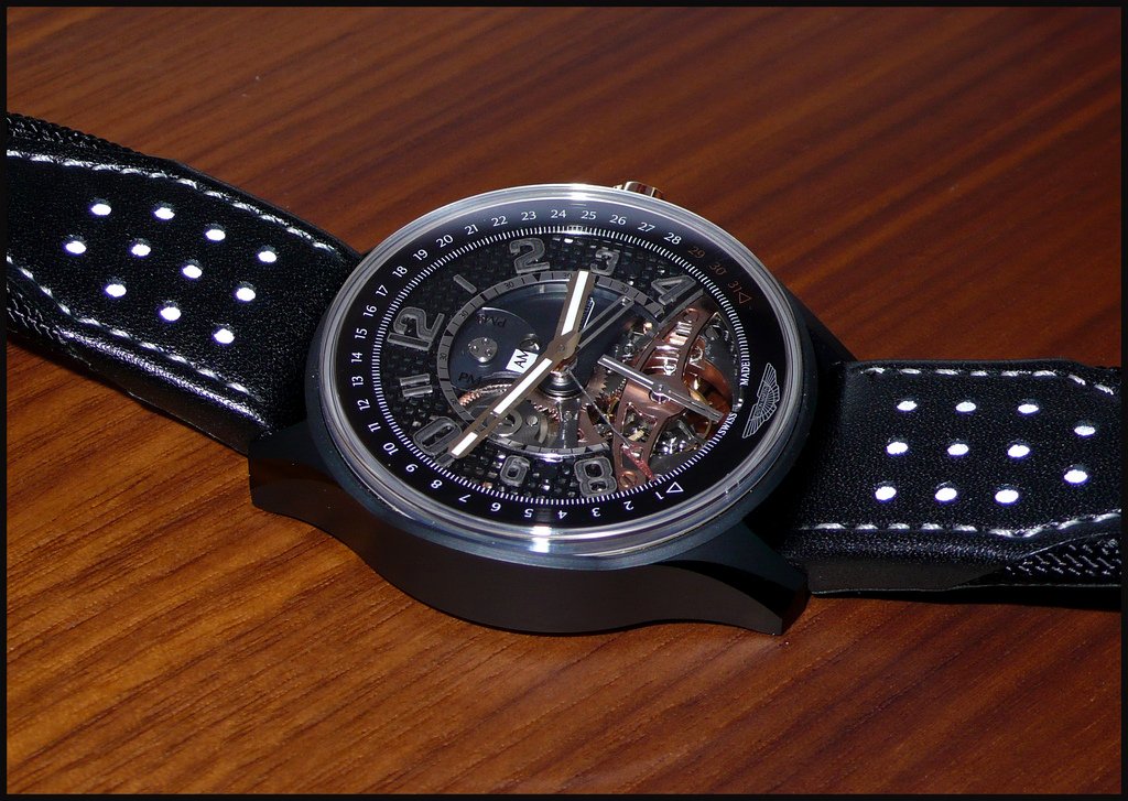 Jaeger-LeCoultre Amvox DBS 192.6.25 Platinum Watch | World's Best