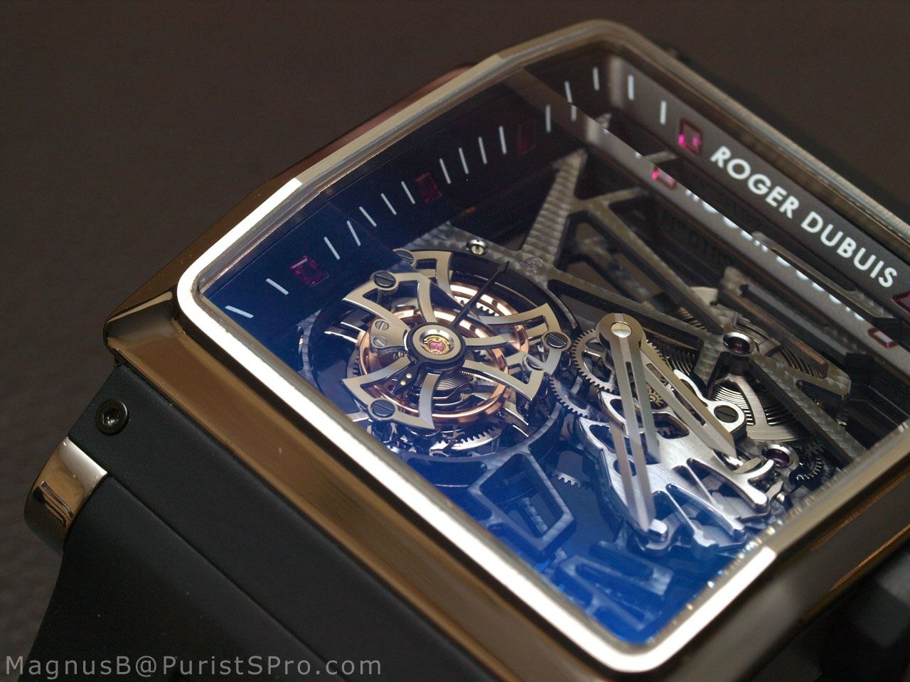 Roger dubuis clearance king square tourbillon